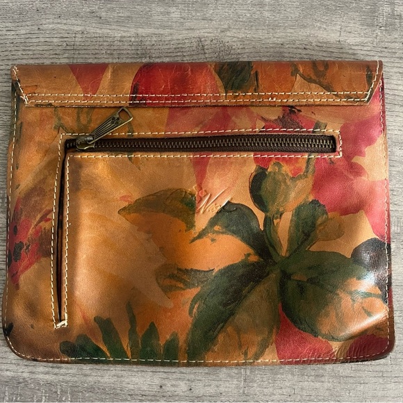 Patricia Nash Floral Red and Orange Portfolio Clutch - Picture 2 of 5